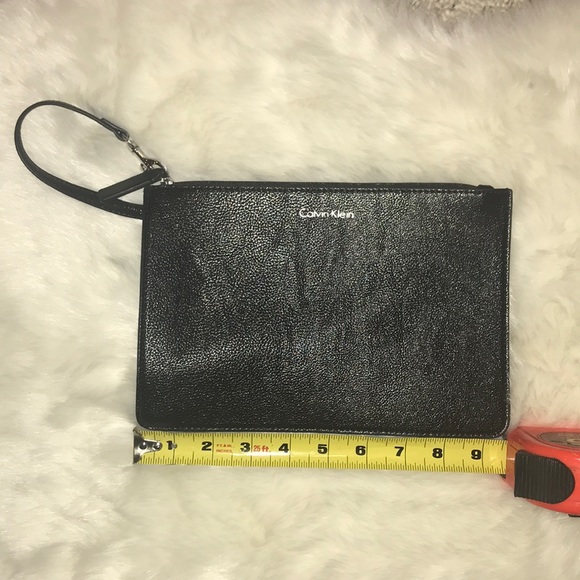 Calvin Klein Handbags - Calvin Klein wristlet